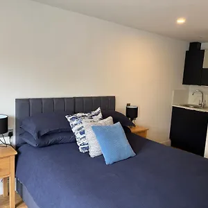 https://green-haven.cardiffhotelswales.com